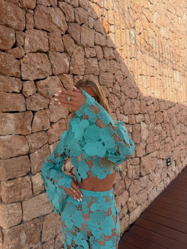senvora high neck cutout mini dress in turquoise blue 16