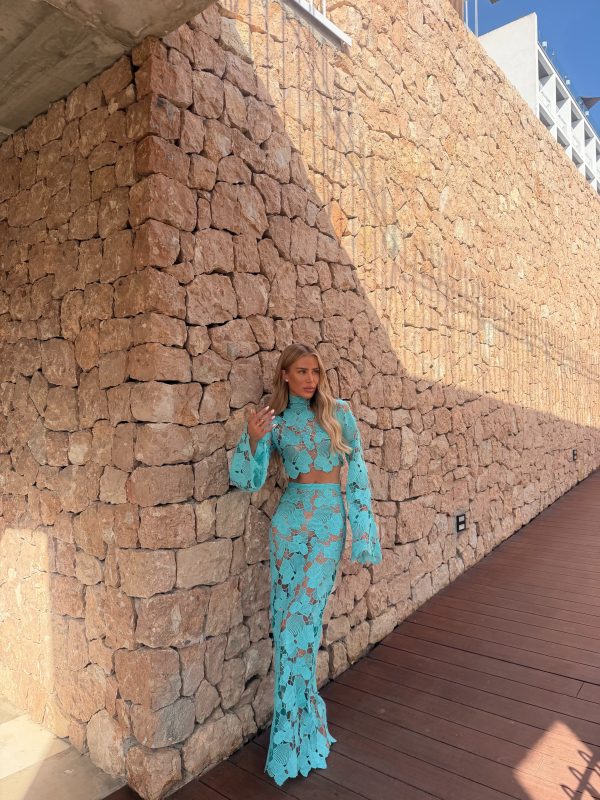senvora high neck cutout mini dress in turquoise blue 19